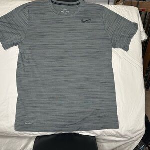Nike Men's Heathered Gray Dri-FIT Tee